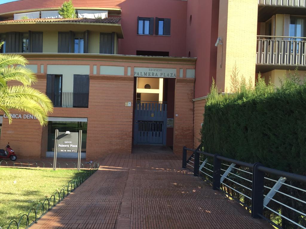 Hipalis Palmera Sevilha Exterior foto